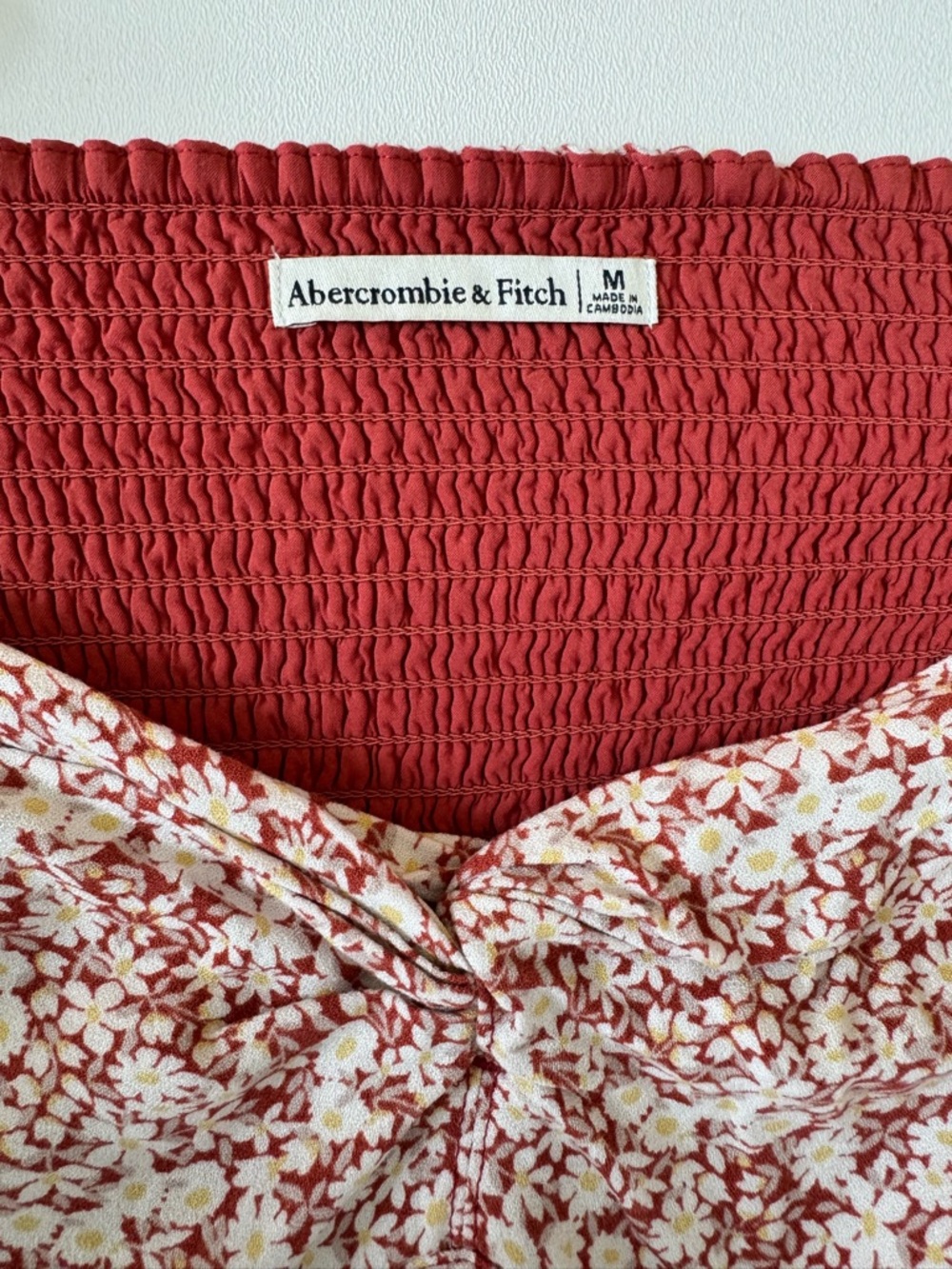 Abercrombie & Fitch Floral Mini Dress Smocked Back Fit & Flare Red Size M - Picture 2 of 7